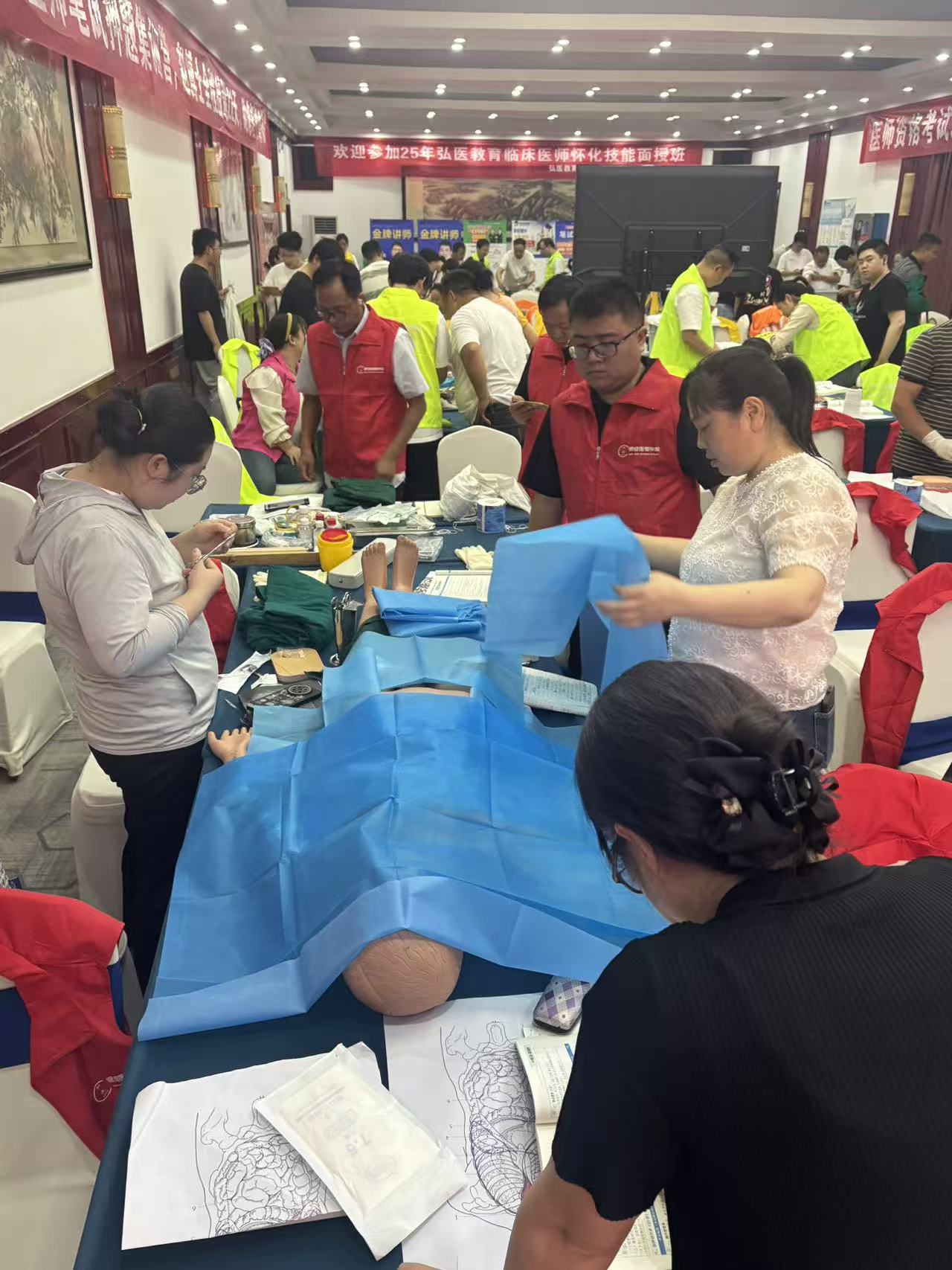 怀化弘医教育服务有限公司,银成医考,银成学校,湖南临床医师考试服务,湖南执业药师考试服务 怀化弘医教育服务有限公司,银成医考,银成学校,湖南临床医师考试服务,湖南执业药师考试服务